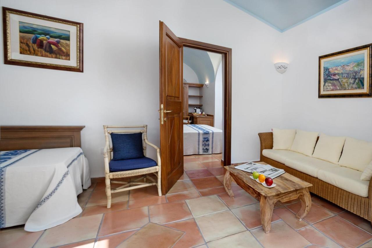 Parco Degli Ulivi - Sardegna Hotel